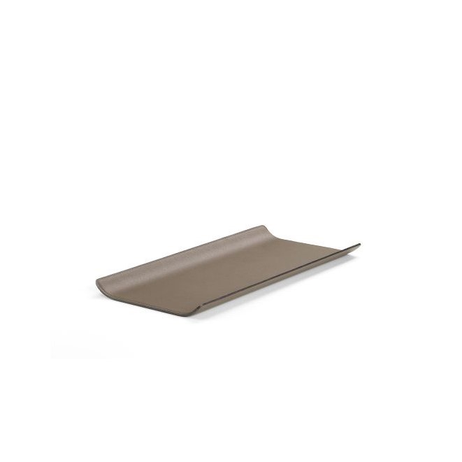https://bo.alinhadavizinha.com/FileUploads/produtos/acessorios/arrumacao/210_536_07_sofa-tray_couro-areia_1.jpg