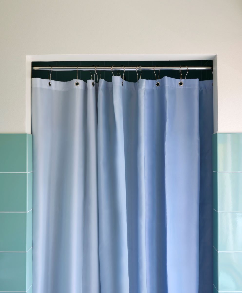 https://bo.alinhadavizinha.com/FileUploads/produtos/acessorios/casa-de-banho/ab319_a876_ai58_aquarelle-vertical_azul_02.jpg