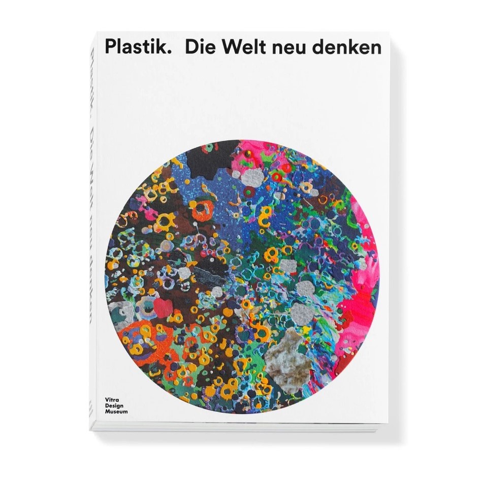 https://bo.alinhadavizinha.com/FileUploads/produtos/acessorios/casa/200_533_02_plastik-die-welt-neu-entdecken_ingles_1.jpg