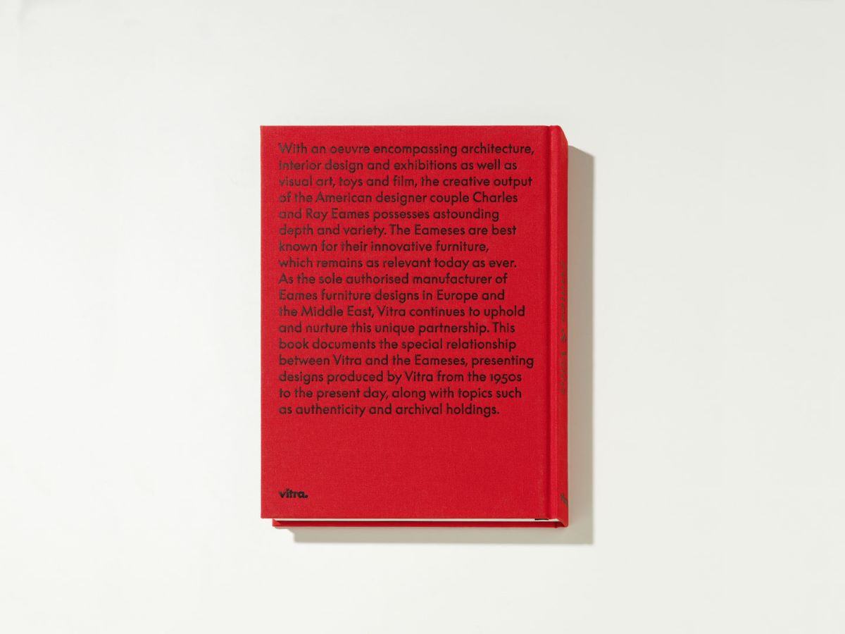 https://bo.alinhadavizinha.com/FileUploads/produtos/acessorios/casa/200_537_02_eames-vitra_ingles_04.jpg