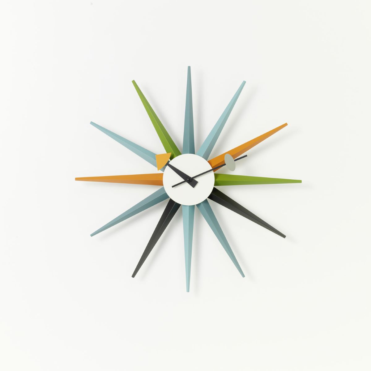 https://bo.alinhadavizinha.com/FileUploads/produtos/acessorios/casa/201_253_01_sunburst-clock_multicor_1.jpg