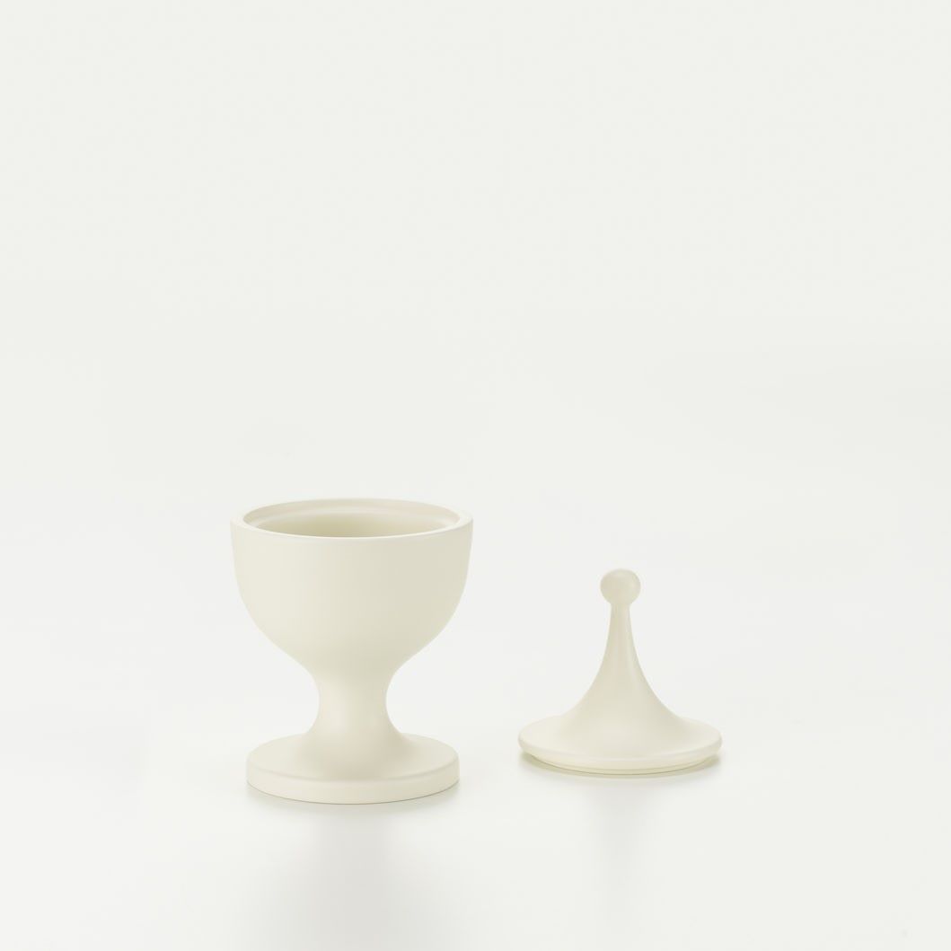 https://bo.alinhadavizinha.com/FileUploads/produtos/acessorios/casa/201_388_03_ceramic-container_no-2_creme_2.jpg