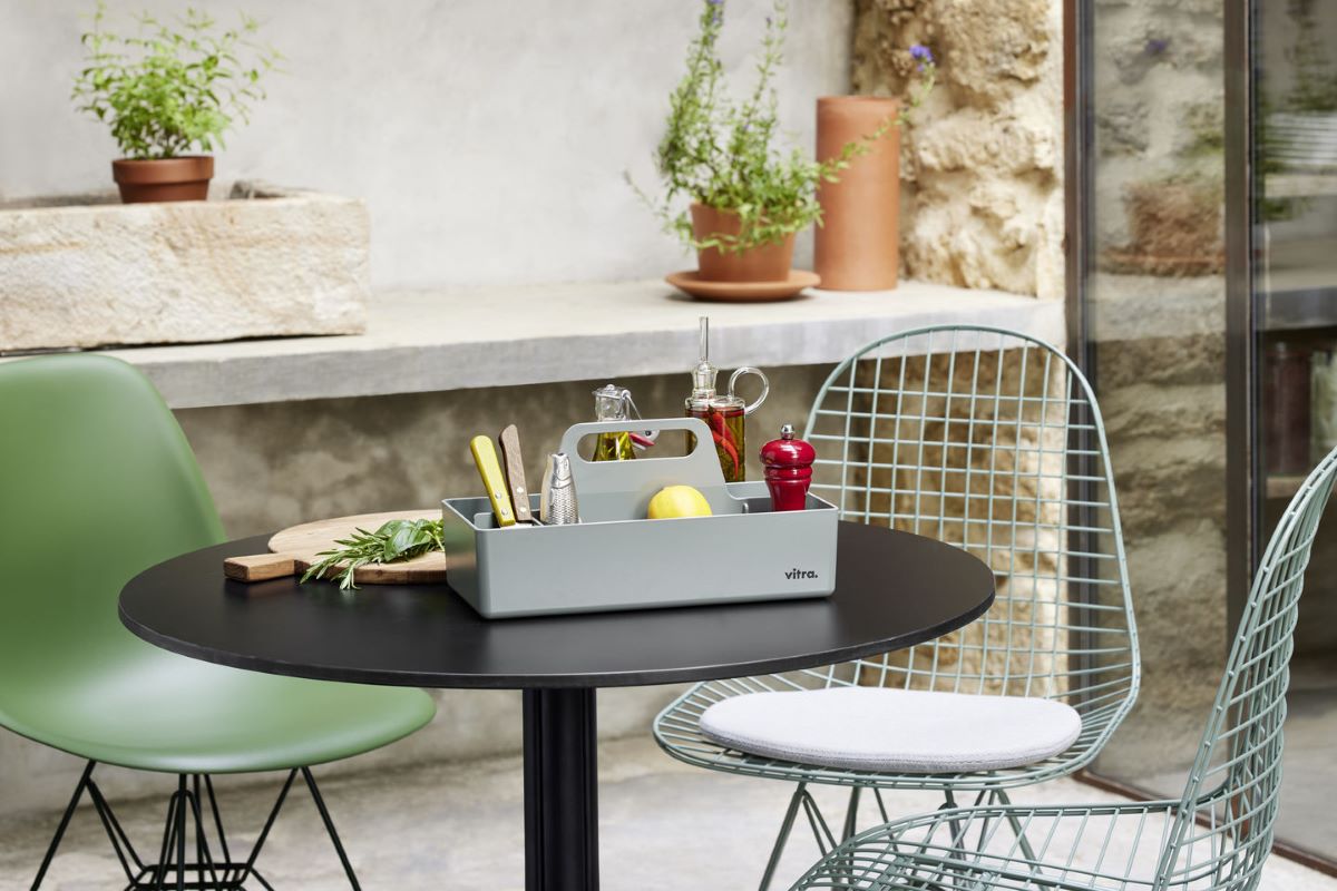https://bo.alinhadavizinha.com/FileUploads/produtos/acessorios/casa/201_391_01_toolbox-re_cinza-claro_3.jpg