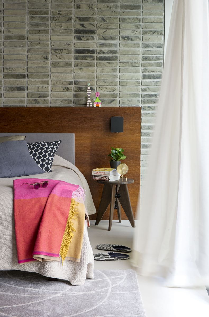 https://bo.alinhadavizinha.com/FileUploads/produtos/acessorios/casa/201_639_02_colour-block-blankets_rosa_5.jpg