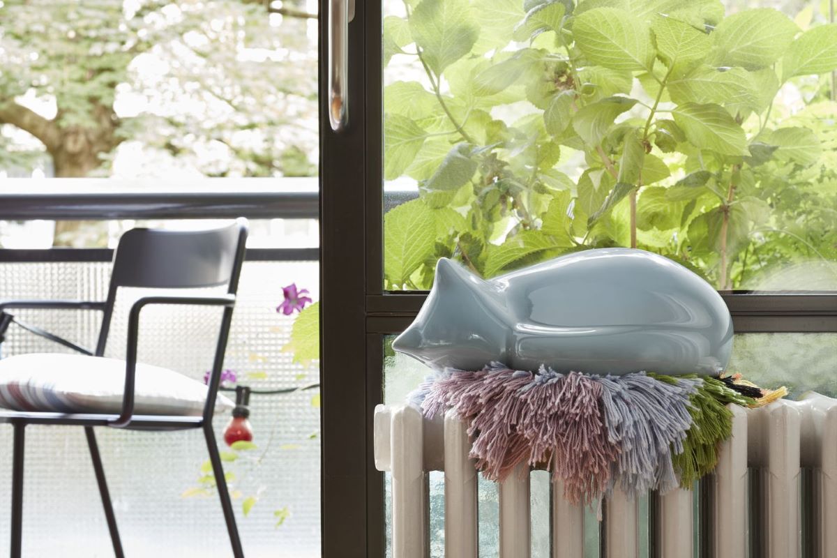 https://bo.alinhadavizinha.com/FileUploads/produtos/acessorios/casa/201_655_04_resting-cat_azul-cinza_2.jpg