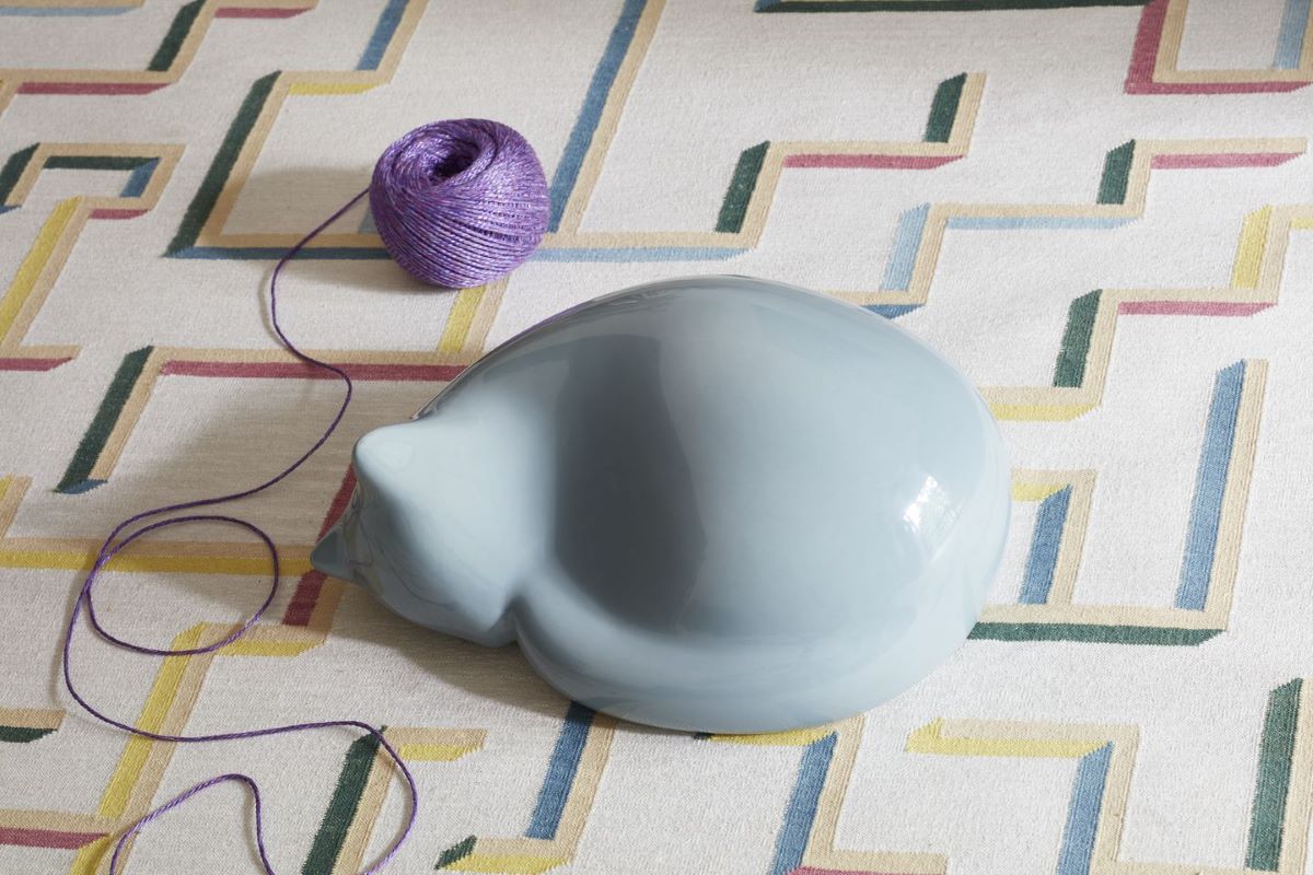 https://bo.alinhadavizinha.com/FileUploads/produtos/acessorios/casa/201_655_04_resting-cat_azul-cinza_3.jpg