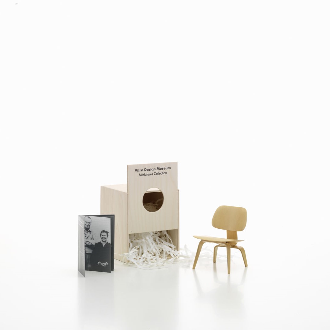 https://bo.alinhadavizinha.com/FileUploads/produtos/acessorios/casa/202_084_01_miniatures-collection_lcw_3.jpg
