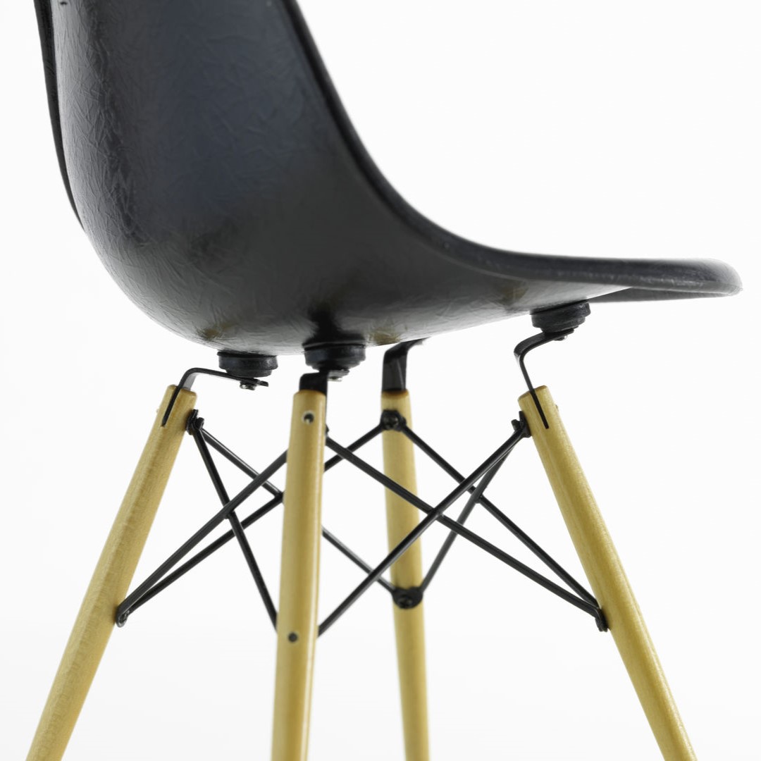 https://bo.alinhadavizinha.com/FileUploads/produtos/acessorios/casa/202_110_05_miniatures-collection_dsw_2.jpg
