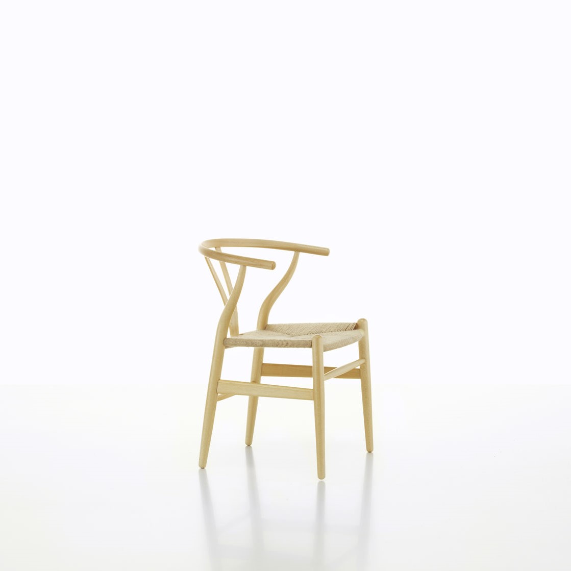 https://bo.alinhadavizinha.com/FileUploads/produtos/acessorios/casa/202_507_01_miniatures-collection_y-chair_1.jpg