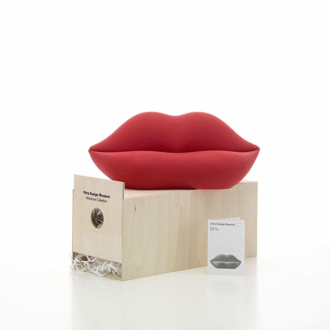 https://bo.alinhadavizinha.com/FileUploads/produtos/acessorios/casa/202_530_01_miniatures-collection_bocca_2.jpg