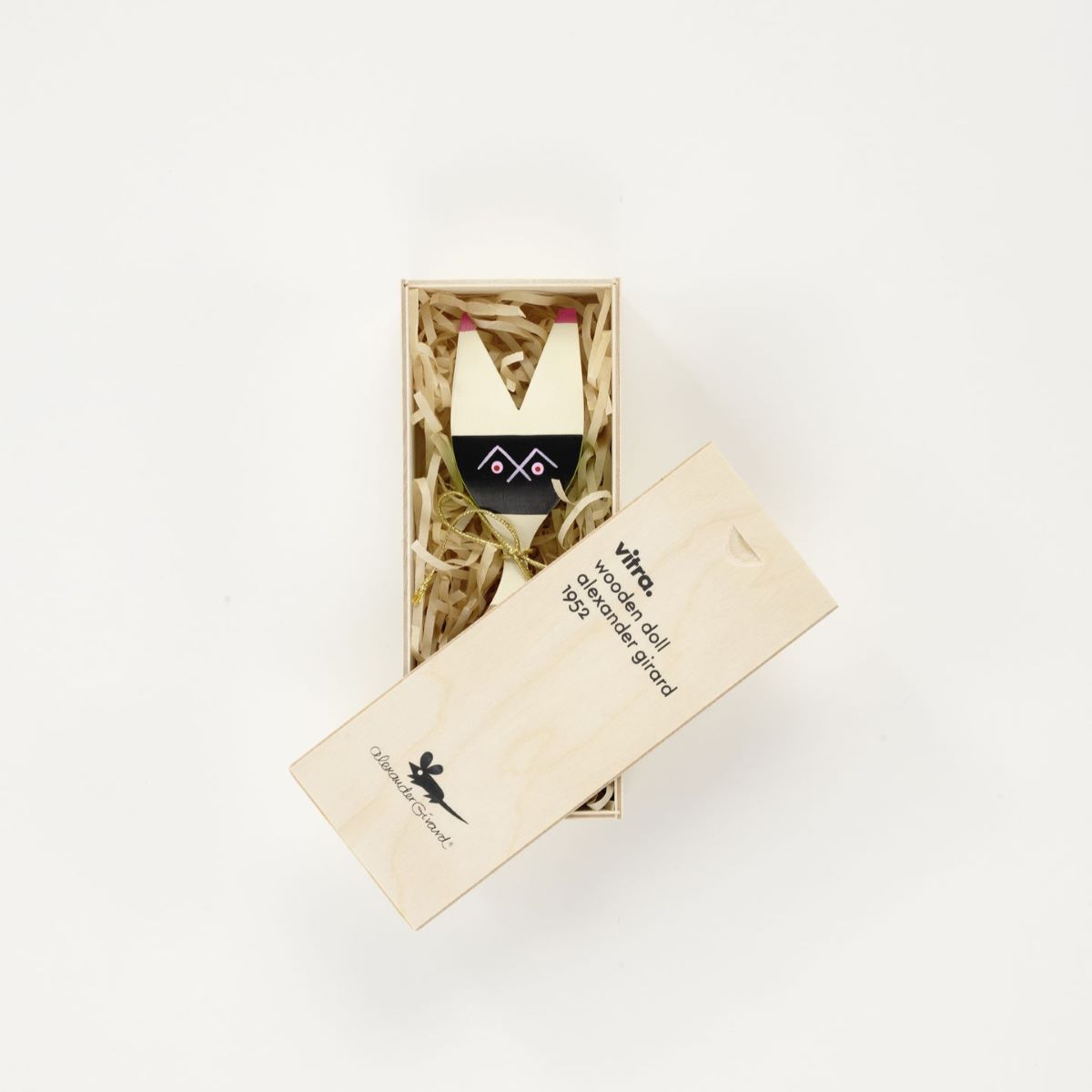 https://bo.alinhadavizinha.com/FileUploads/produtos/acessorios/casa/215_027_09_wooden-doll_no9_2.jpg