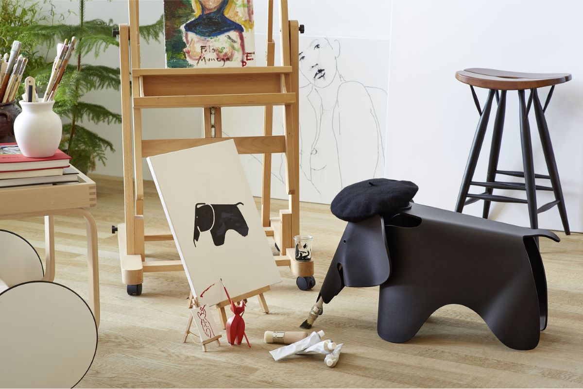 https://bo.alinhadavizinha.com/FileUploads/produtos/acessorios/casa/215_029_12_eames-elephant_large_preto_2.jpg
