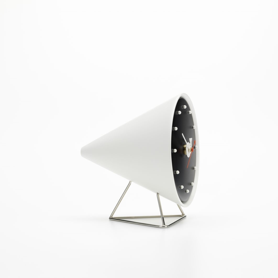 https://bo.alinhadavizinha.com/FileUploads/produtos/acessorios/casa/215_034_01_desk-clocks_cone-clock_2.jpg