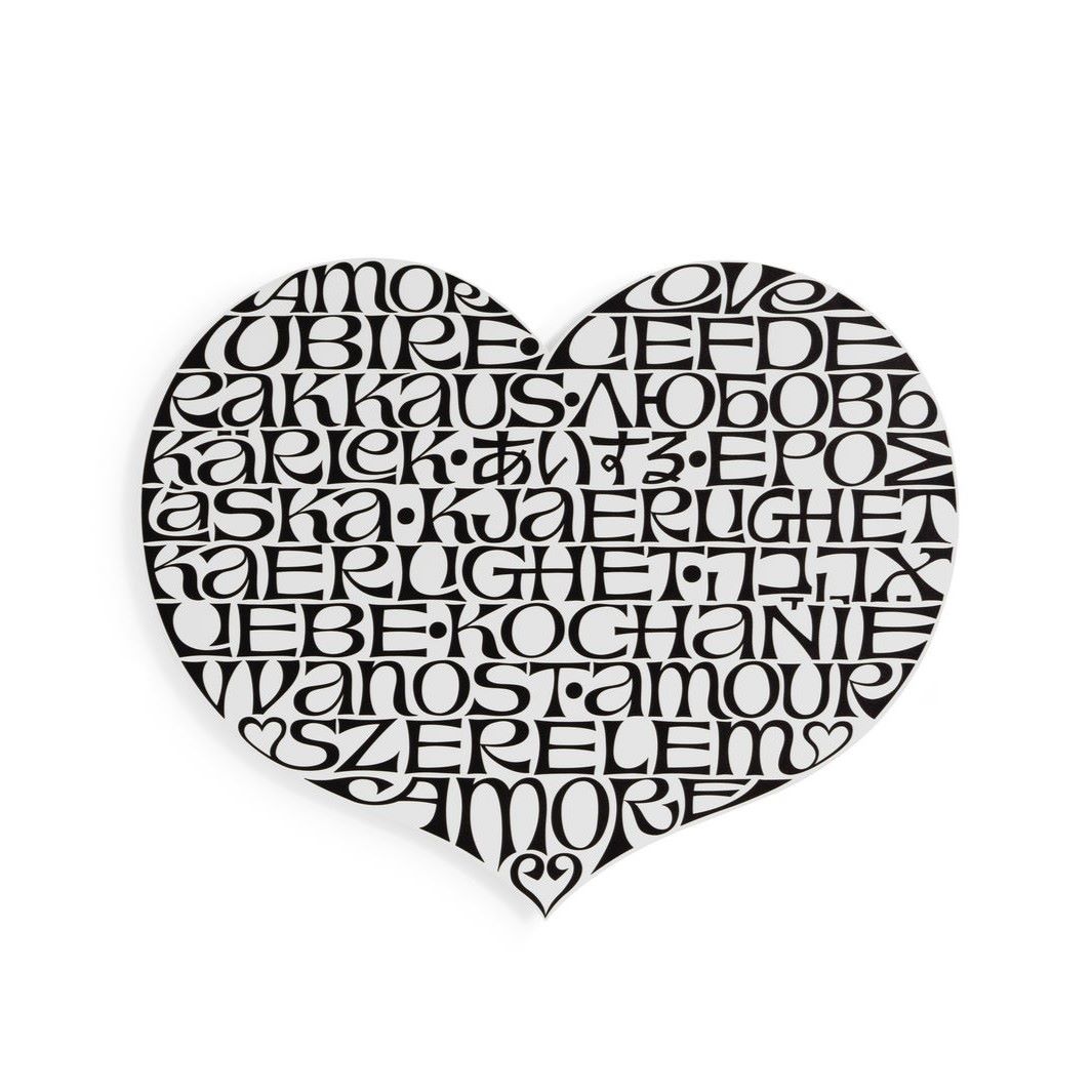 https://bo.alinhadavizinha.com/FileUploads/produtos/acessorios/casa/215_097_07_metal-wall-relief_internation-love-heart_1.jpg