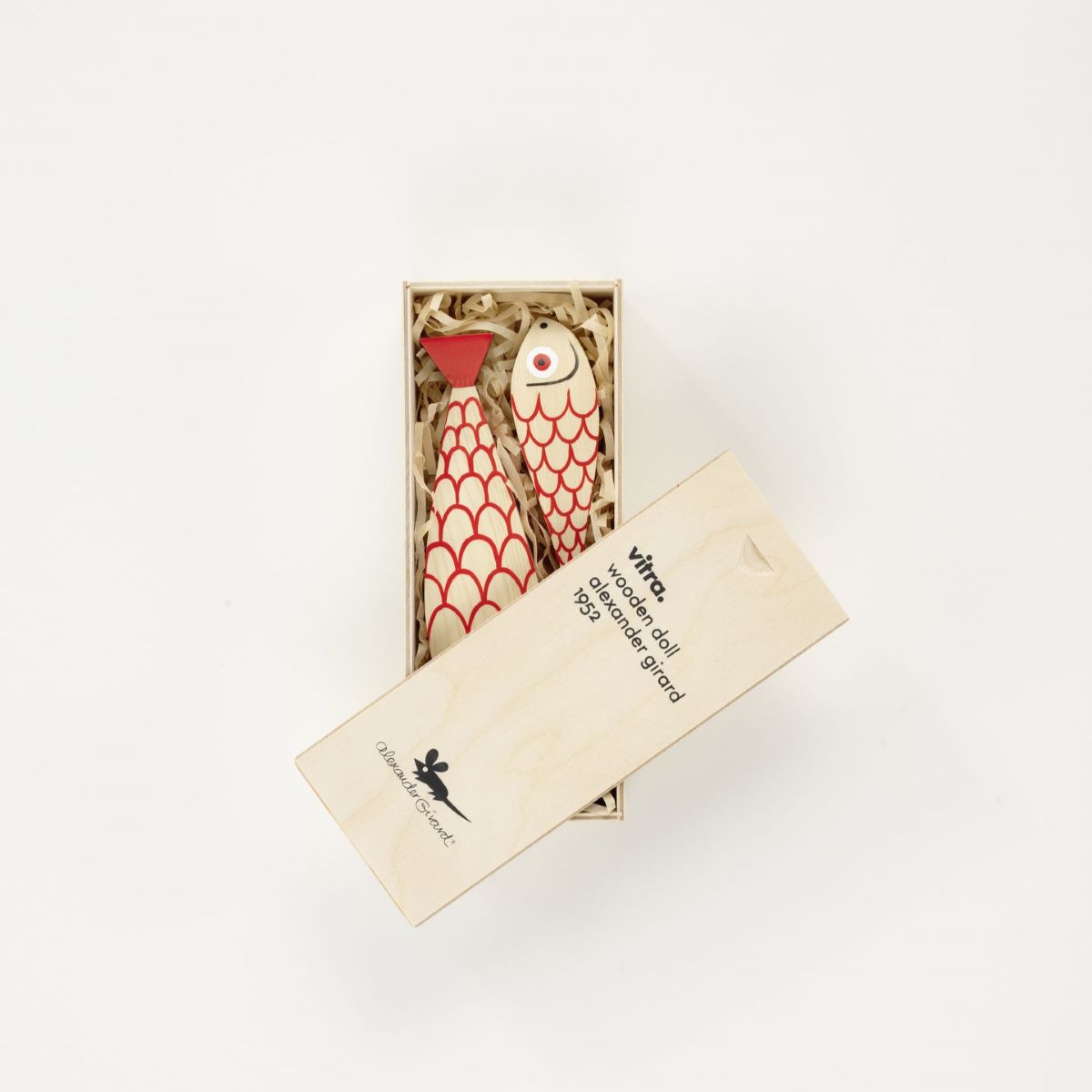 https://bo.alinhadavizinha.com/FileUploads/produtos/acessorios/casa/215_104_01_wooden-doll_mother-fish-child_3.jpg