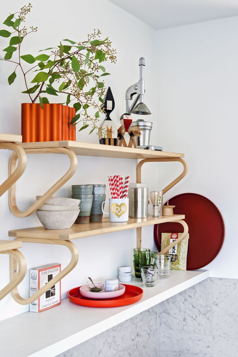 https://bo.alinhadavizinha.com/FileUploads/produtos/acessorios/casa/215_111_01_trays_vermelho_3.jpg