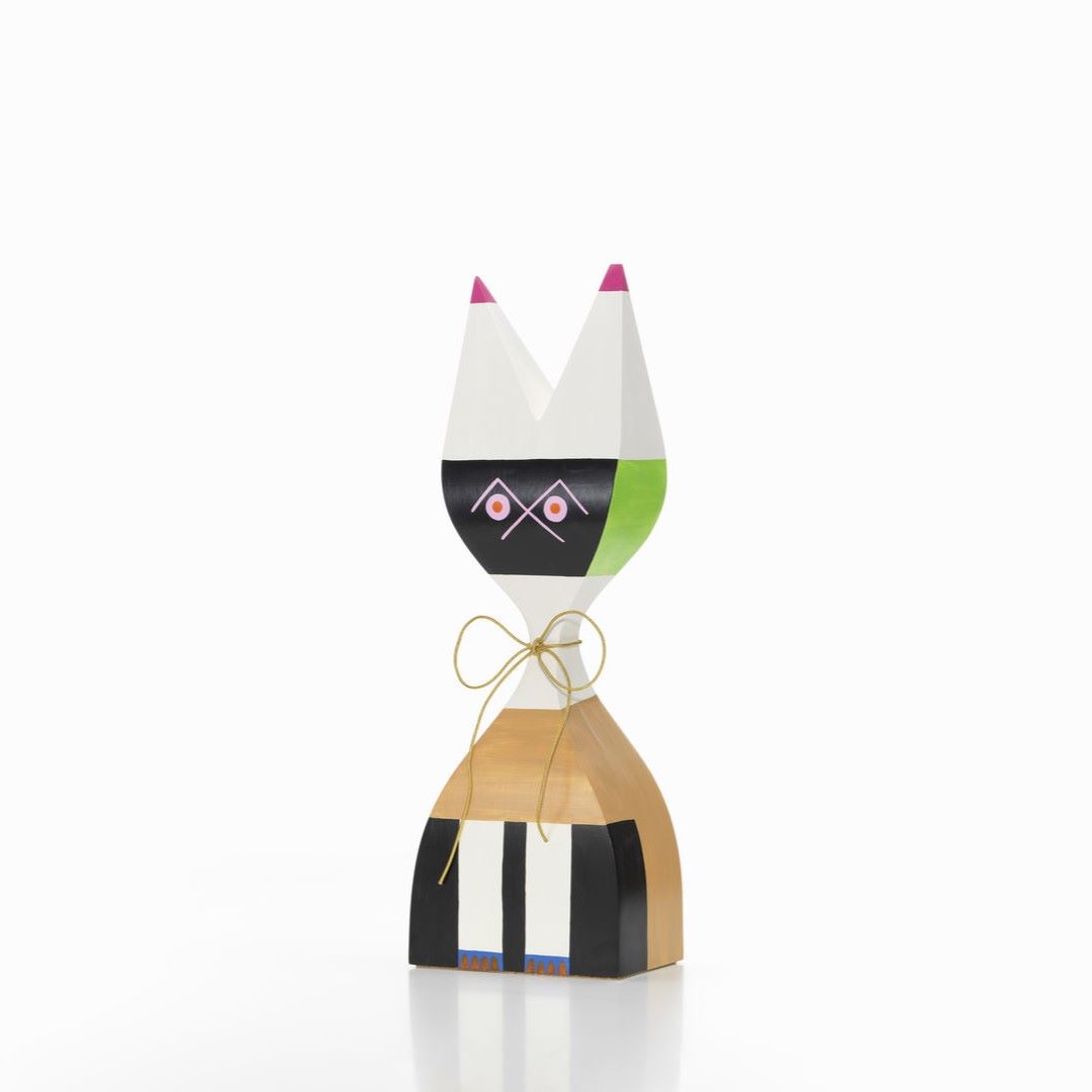 https://bo.alinhadavizinha.com/FileUploads/produtos/acessorios/casa/215_129_01_wooden-doll-edicao-limitada_no9_super-large_1.jpg