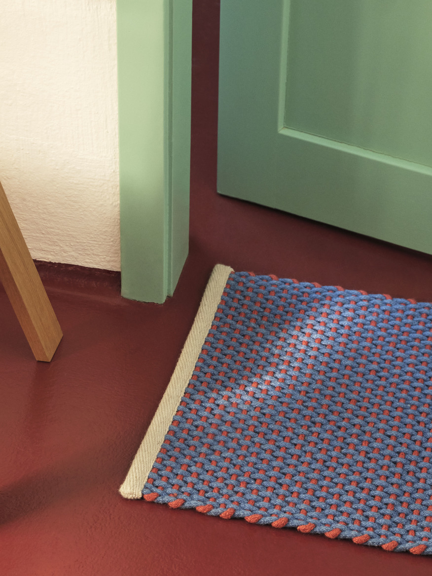 https://bo.alinhadavizinha.com/FileUploads/produtos/acessorios/casa/ab366_d800_door-mat_azul_02.jpg
