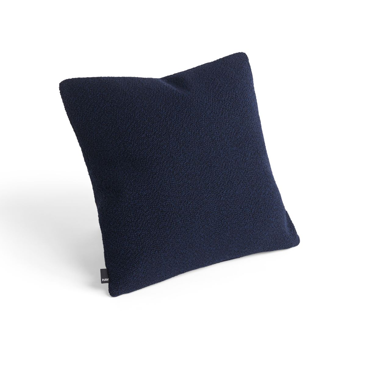 https://bo.alinhadavizinha.com/FileUploads/produtos/acessorios/casa/ab525_a921_ae89_texture-cushion_azul-escuro_01.jpg
