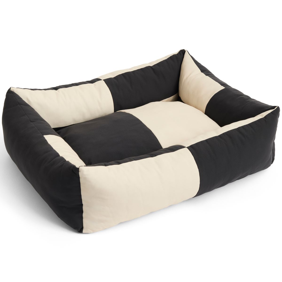 https://bo.alinhadavizinha.com/FileUploads/produtos/acessorios/casa/ad862_a603_as14_hay-dogs-bed-l_preto_01.jpg