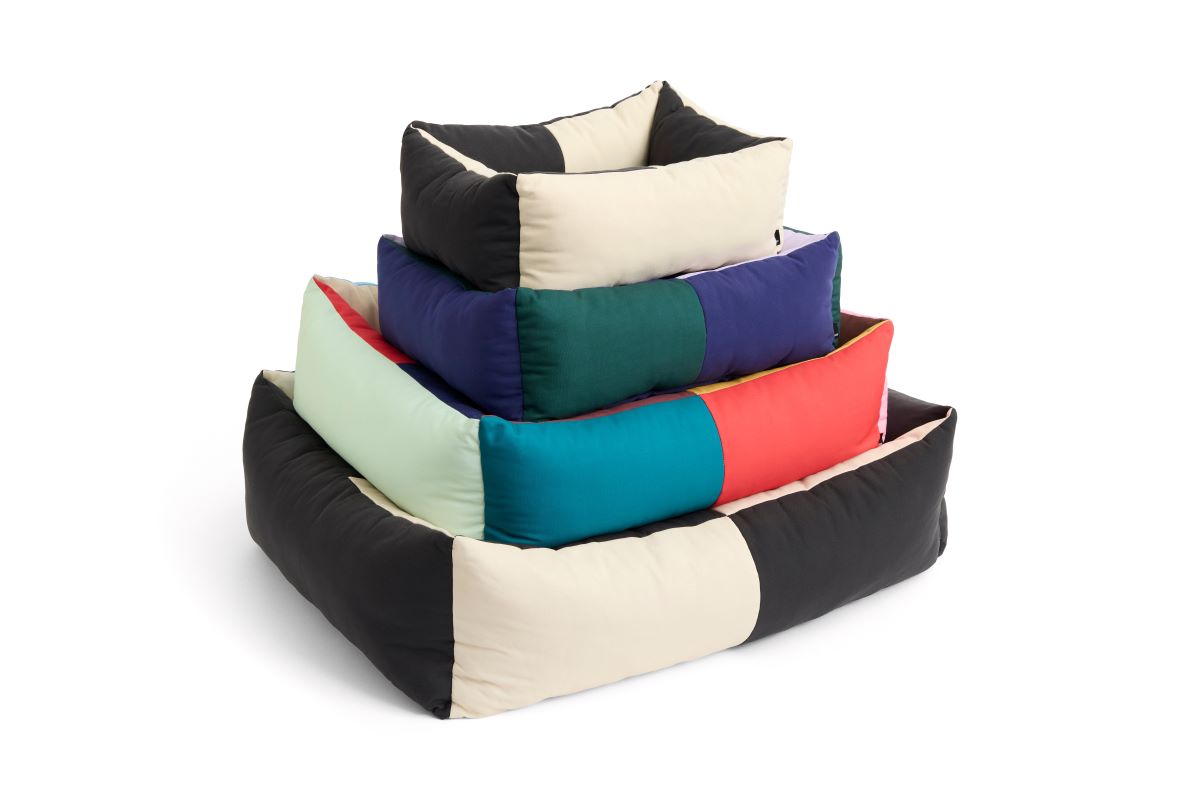 https://bo.alinhadavizinha.com/FileUploads/produtos/acessorios/casa/ad862_a922_as14_hay-dogs-bed_xs_preto_02.jpg