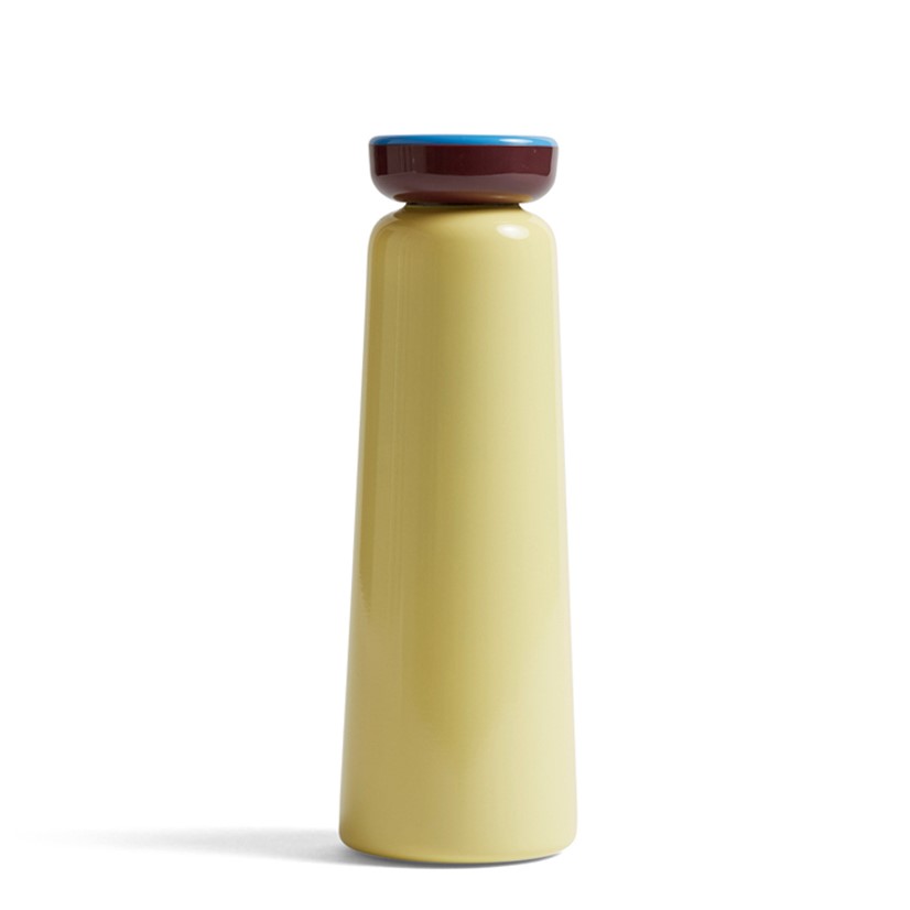 https://bo.alinhadavizinha.com/FileUploads/produtos/acessorios/cozinha/aa256_b052_ab86_sowden-bottle_amarelo-claro_01.jpg