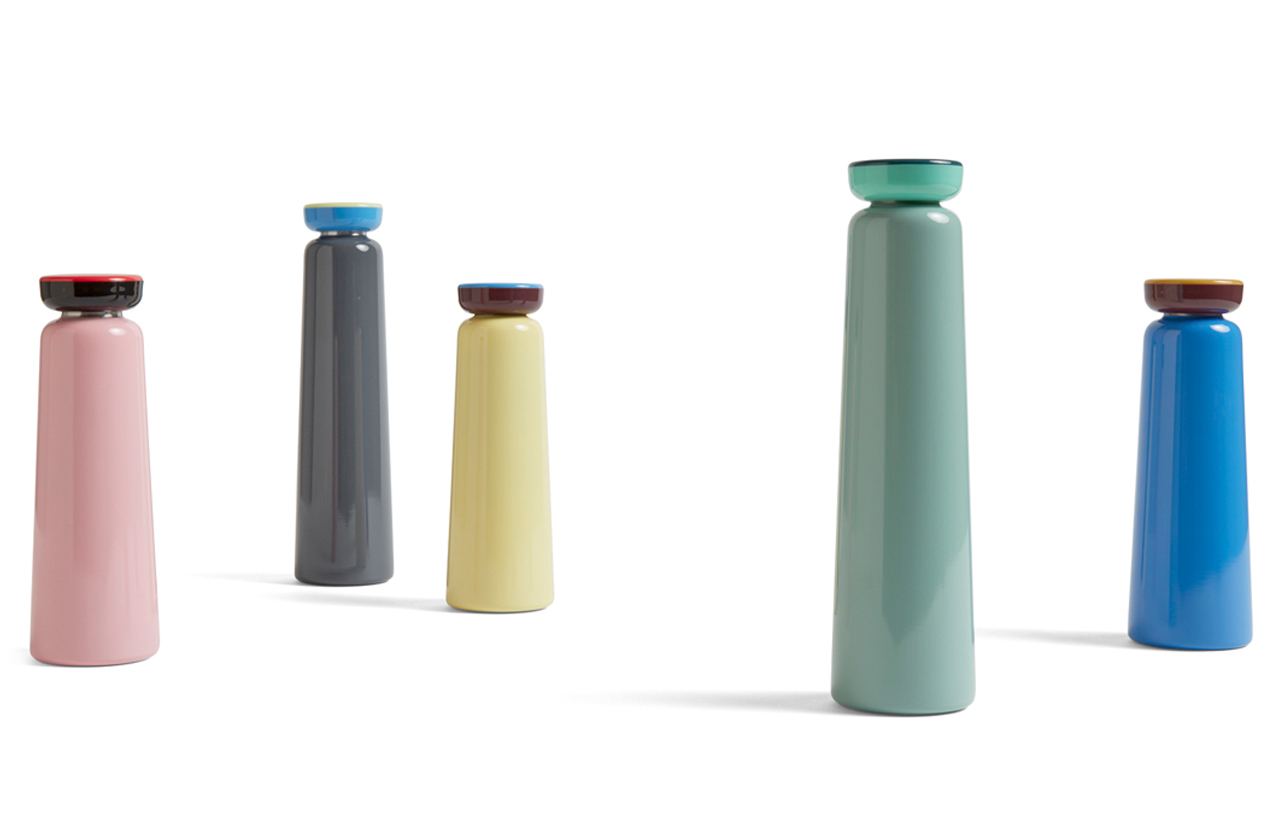 https://bo.alinhadavizinha.com/FileUploads/produtos/acessorios/cozinha/aa256_b052_ab86_sowden-bottle_amarelo-claro_03.jpg