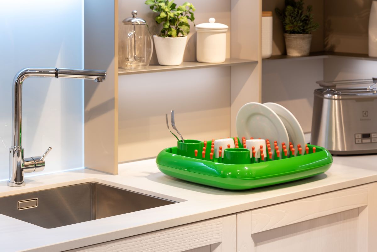 https://bo.alinhadavizinha.com/FileUploads/produtos/acessorios/cozinha/ac22_1290c_dish-doctor-_verde_3.jpg