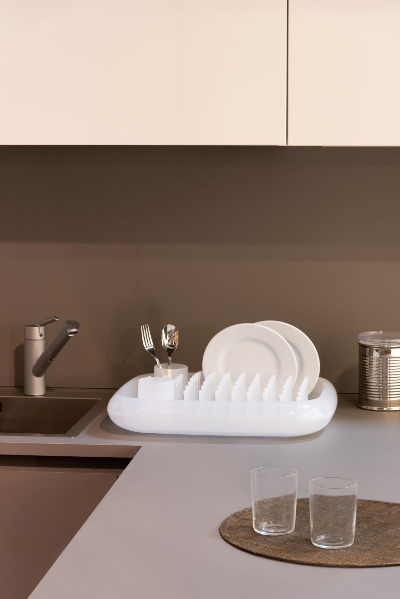 https://bo.alinhadavizinha.com/FileUploads/produtos/acessorios/cozinha/ac22_2080tl_dish-doctor-_transparente_3.jpg