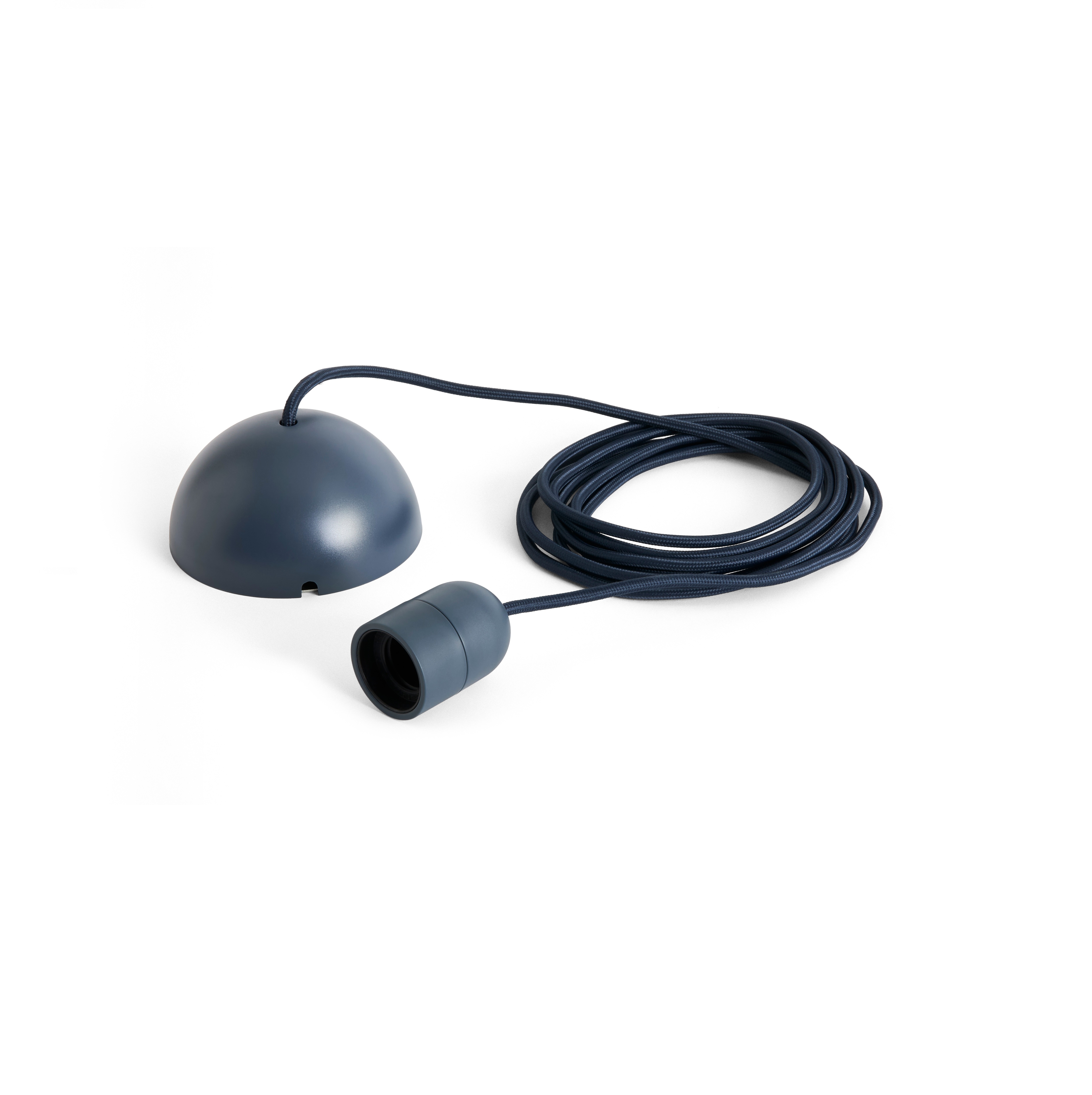 https://bo.alinhadavizinha.com/FileUploads/produtos/iluminacao/candeeiros-de-teto/ae063_d491_common-pendant-cord-set_azul-escuro_01.jpg