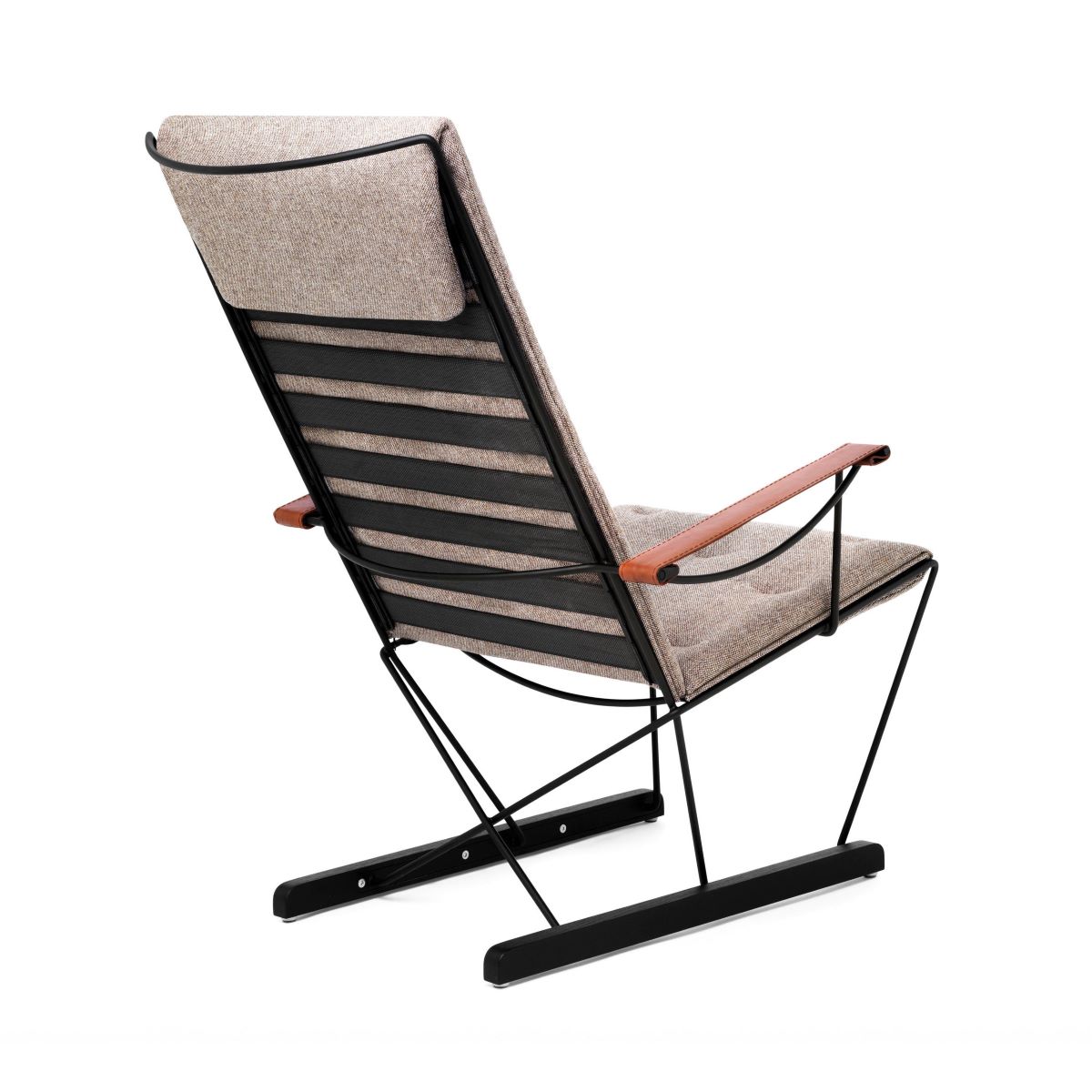 https://bo.alinhadavizinha.com/FileUploads/produtos/mobiliario/cadeiras/sp_01_106_27_spark-lounge_wine-red-base_3.jpg