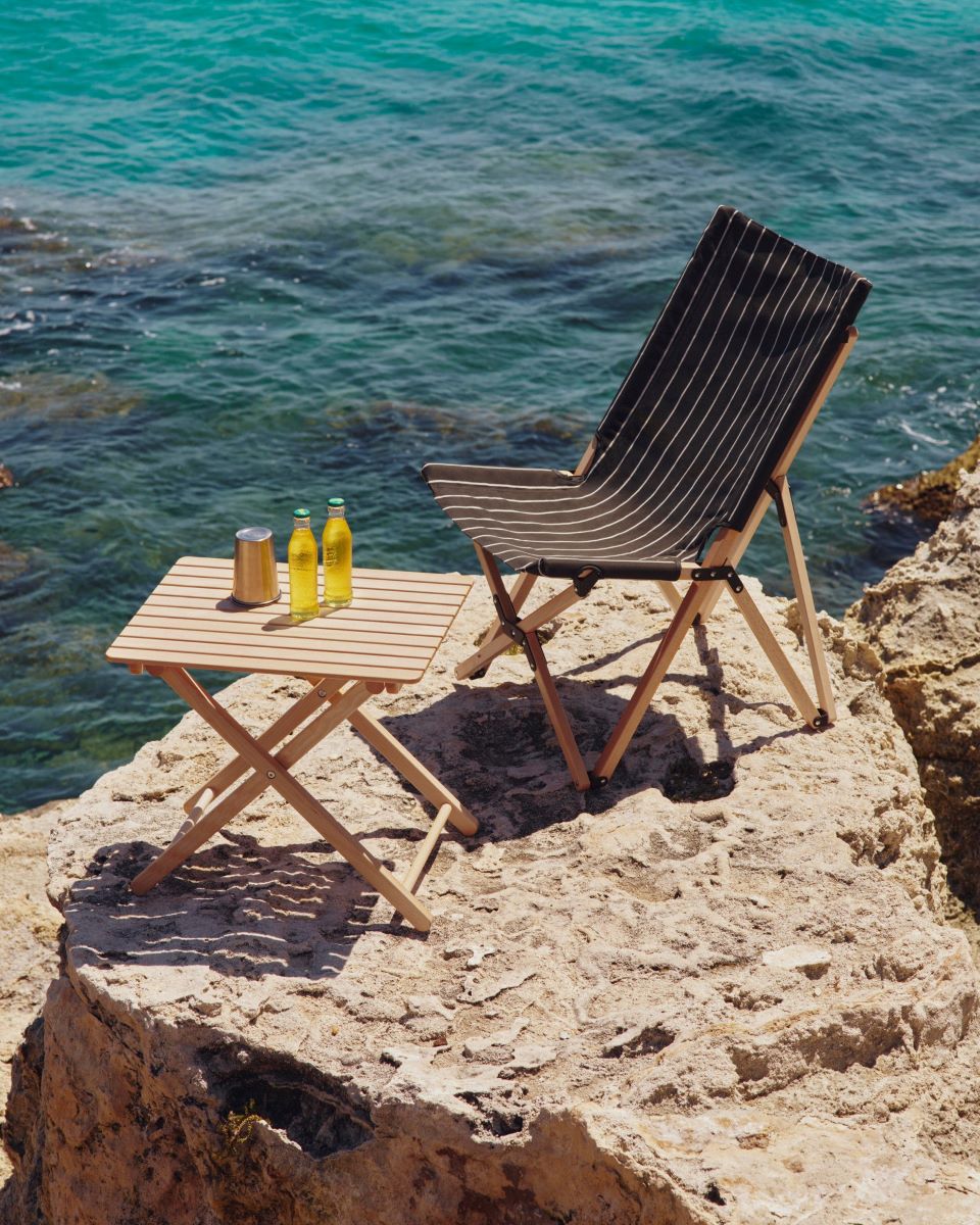 https://bo.alinhadavizinha.com/FileUploads/produtos/mobiliario/exterior/ae974_e864_outdoor-market-folding-chair_preto_09.jpg