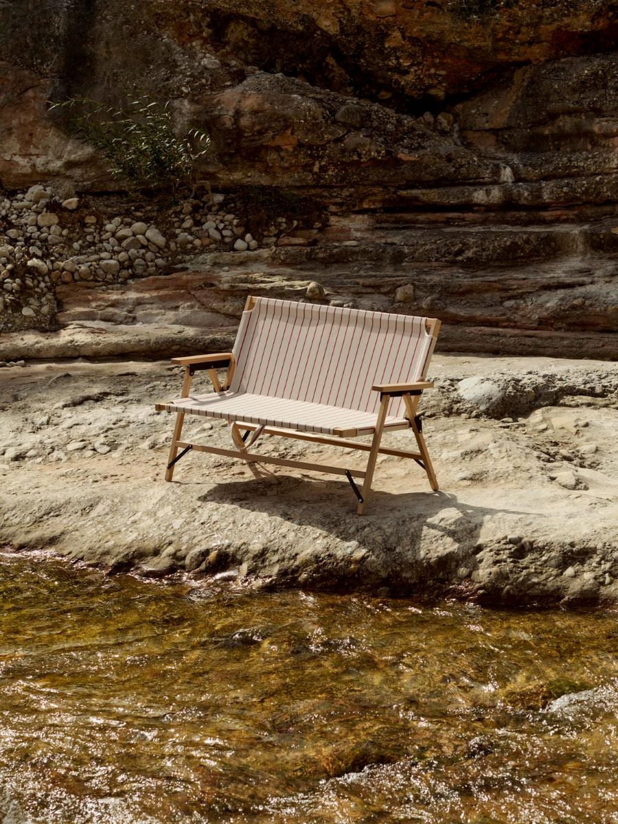 https://bo.alinhadavizinha.com/FileUploads/produtos/mobiliario/exterior/ae975_e863_outdoor-market-folding-sofa_bege_09.jpg