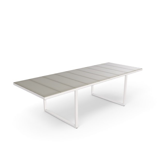 https://bo.alinhadavizinha.com/FileUploads/produtos/mobiliario/mesas/02252_00_l10_linen_nox_s_branco-e-linho_1.jpg