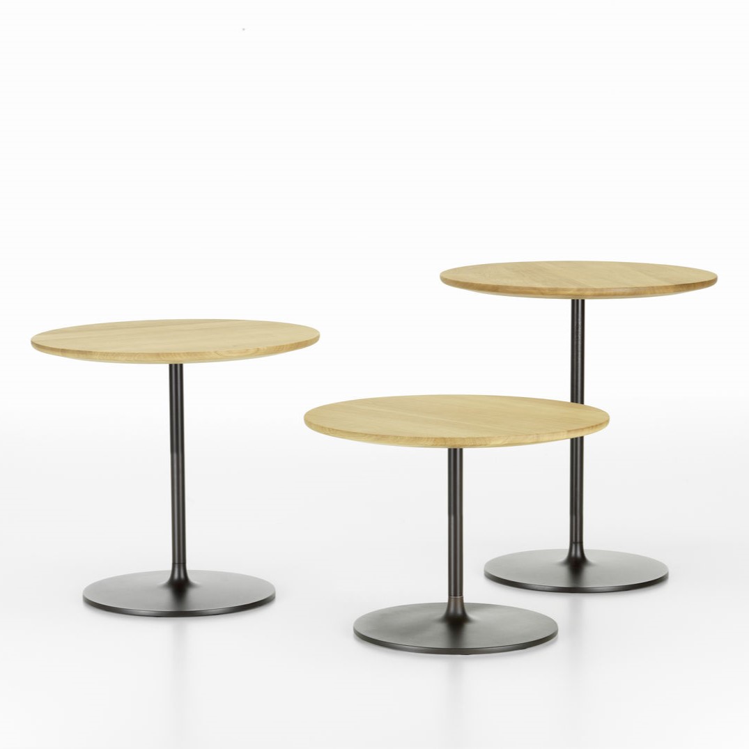 https://bo.alinhadavizinha.com/FileUploads/produtos/mobiliario/mesas/210_515_21_occasional-low-table_35_carvalho-oleado_2.jpg