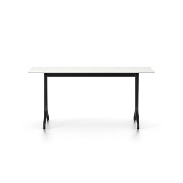 https://bo.alinhadavizinha.com/FileUploads/produtos/mobiliario/mesas/443_029_1201_belleville-table-outdoor-rectangular_branca_1.jpg